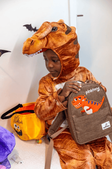 How Do 'Dinosaur Discovery Busy Books' Spark Paleontology Interest and Scientific Thinking?