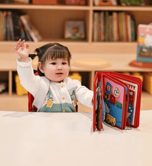 Busy Books for Moving Day: Transition Support During Relocation