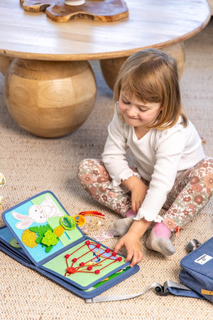 The Ultimate Toddler Morning Routine Busy Book: 15 Quiet Activities That Buy Parents 30 Minutes